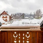 Na Wilczej, Sun & Snow *